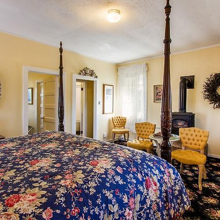 Shady Oaks Country Inn St. Helena Exterior foto