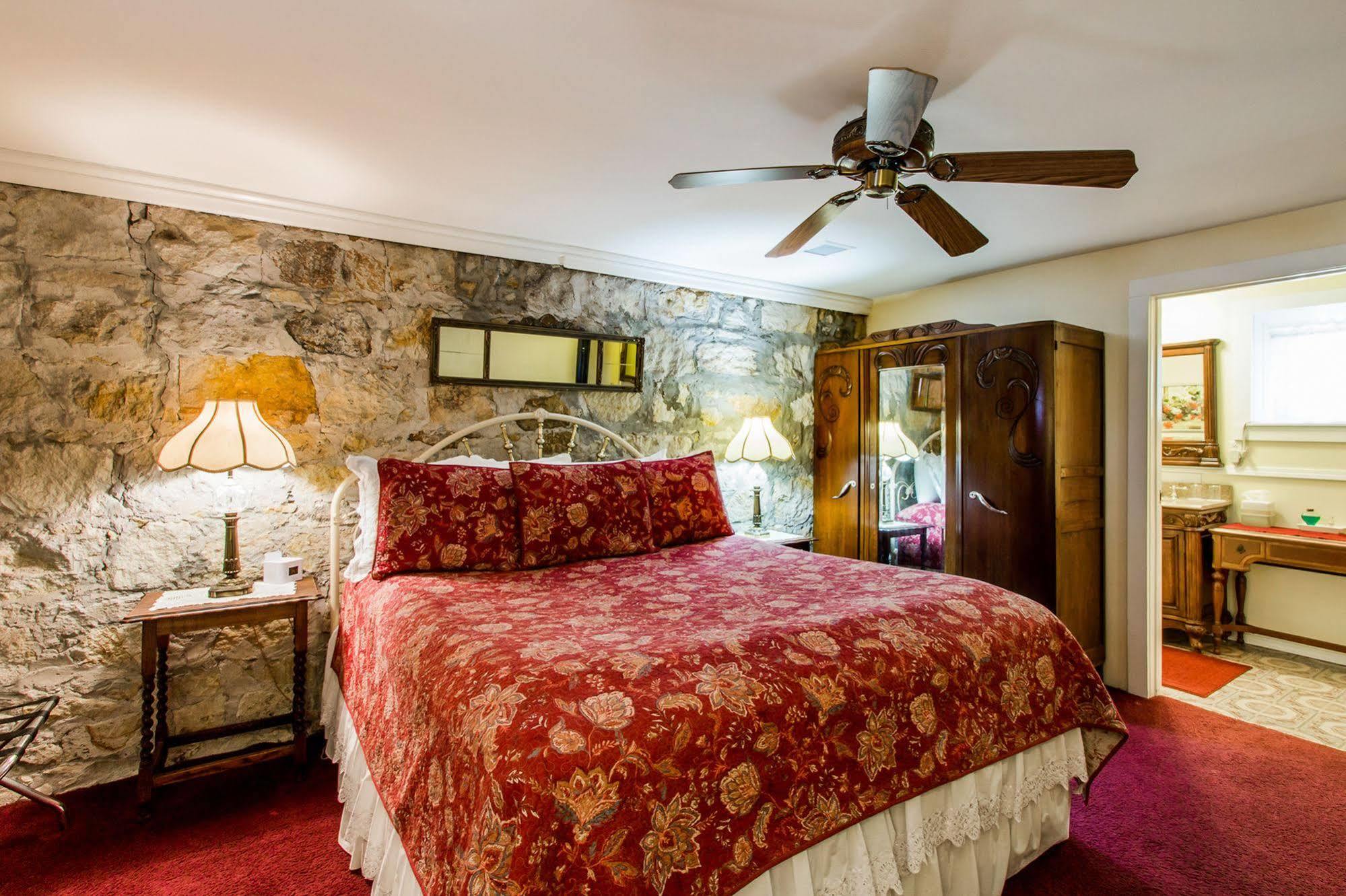 Shady Oaks Country Inn St. Helena Exterior foto